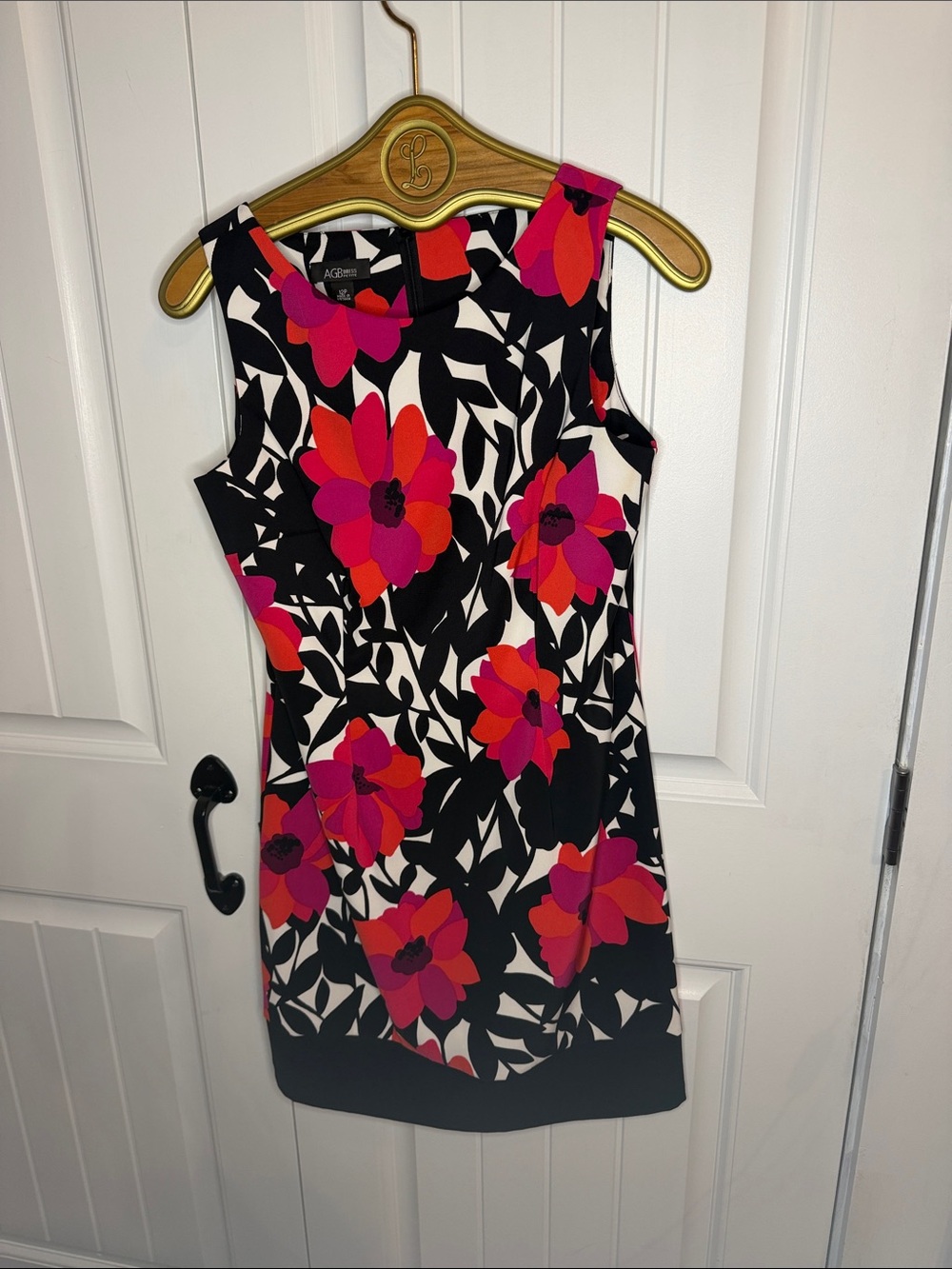 AGB Women's sleeveless floral print sheath dress size 12P